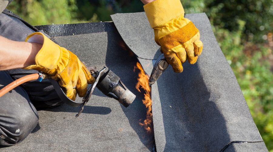 Professional gutter cleaning in Blue Ball, PA